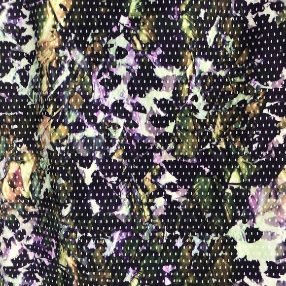 Lululemon Tropical Floral Dancing Warrior Tank Top - Picture 4 of 8